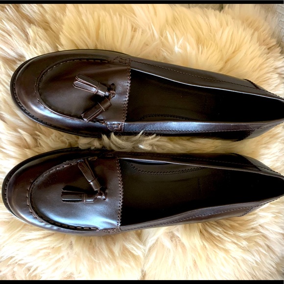 NWOT leather Moncler tassel loafers 🧶 - Picture 1 of 8